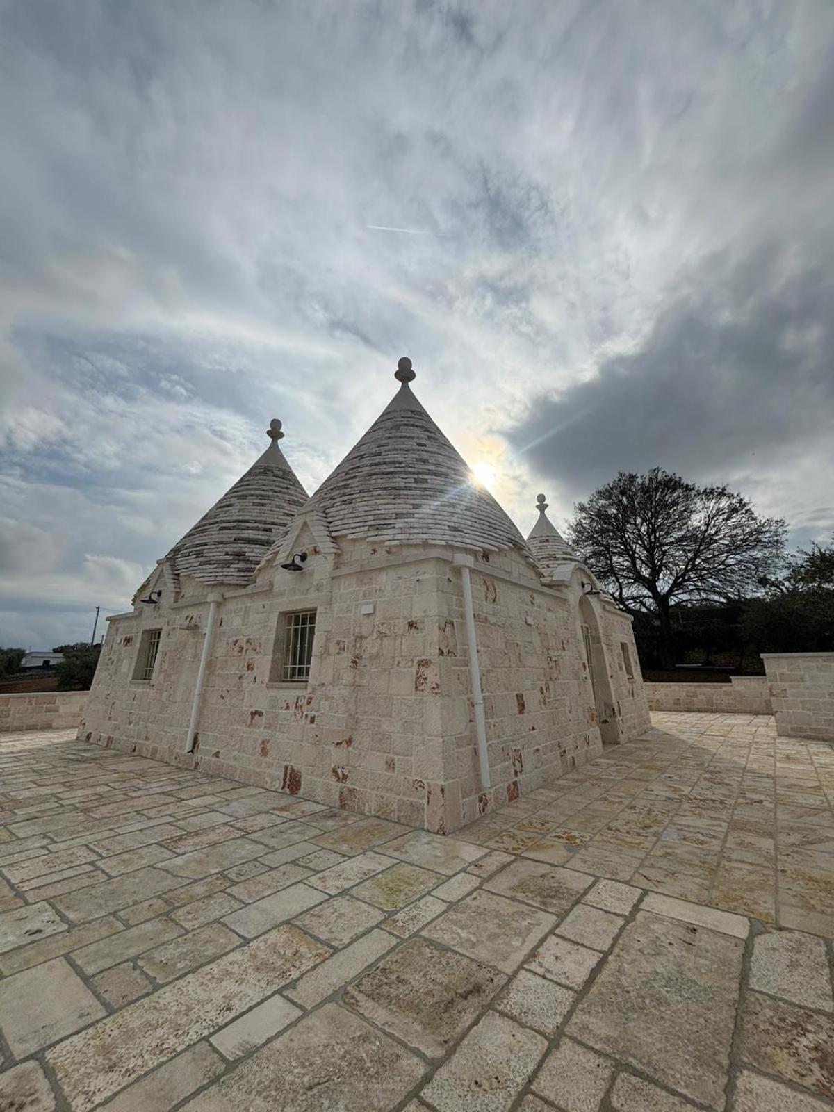 ロコロトンド Trulli La Quercia Del Nonnoヴィラ エクステリア 写真